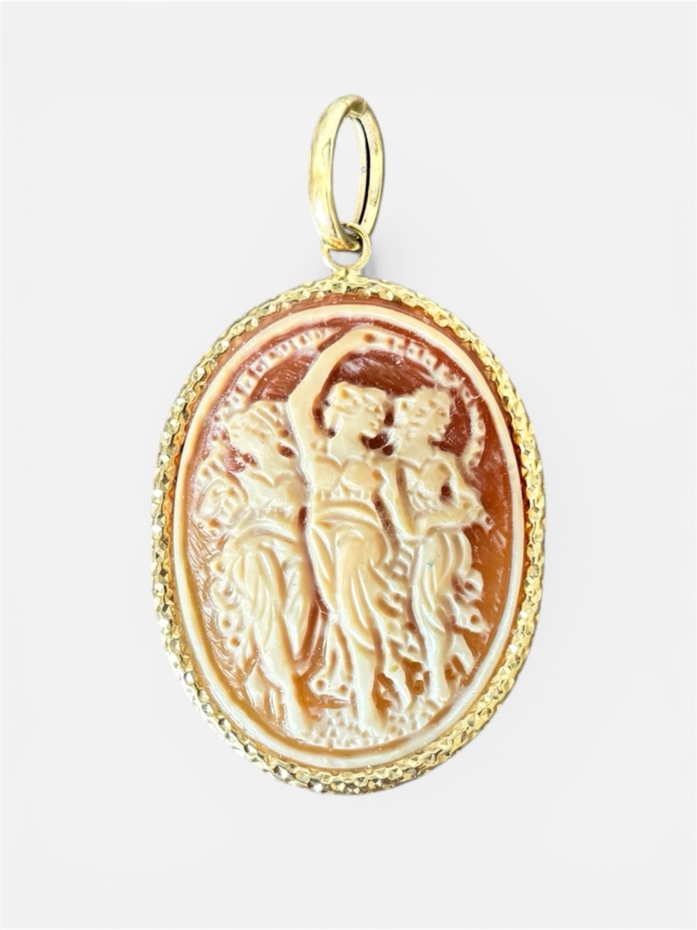 Vintage 1940’s Carved Shell Cameo the three graces Pendant + loose Earrings Set - Picture 3 of 4